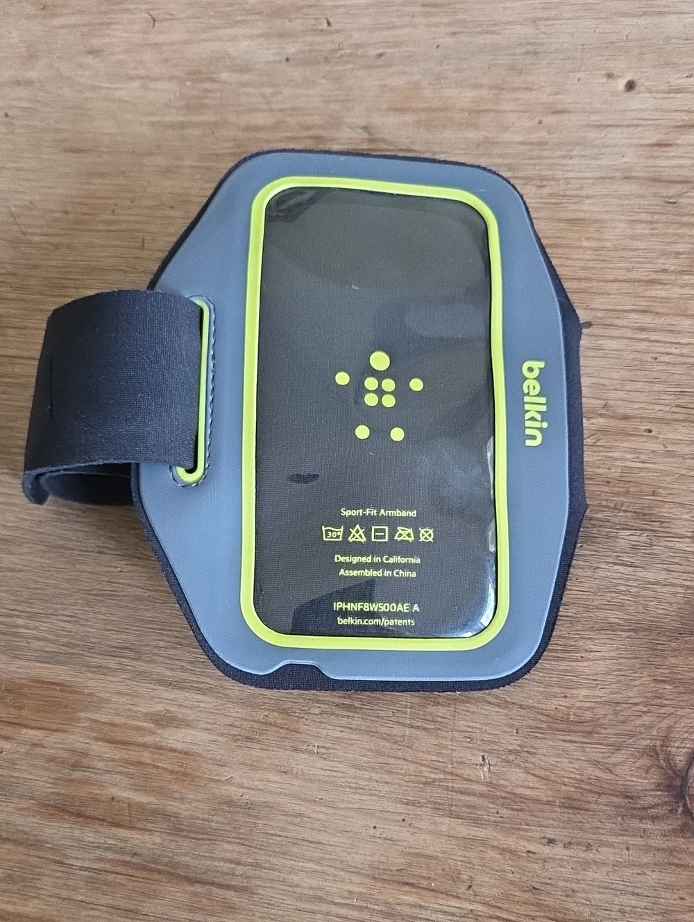 belkin Gray and Neon Green Sport Armband